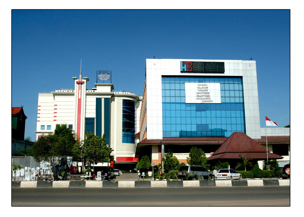 Banjarmasin Internasional Hotel Exterior photo